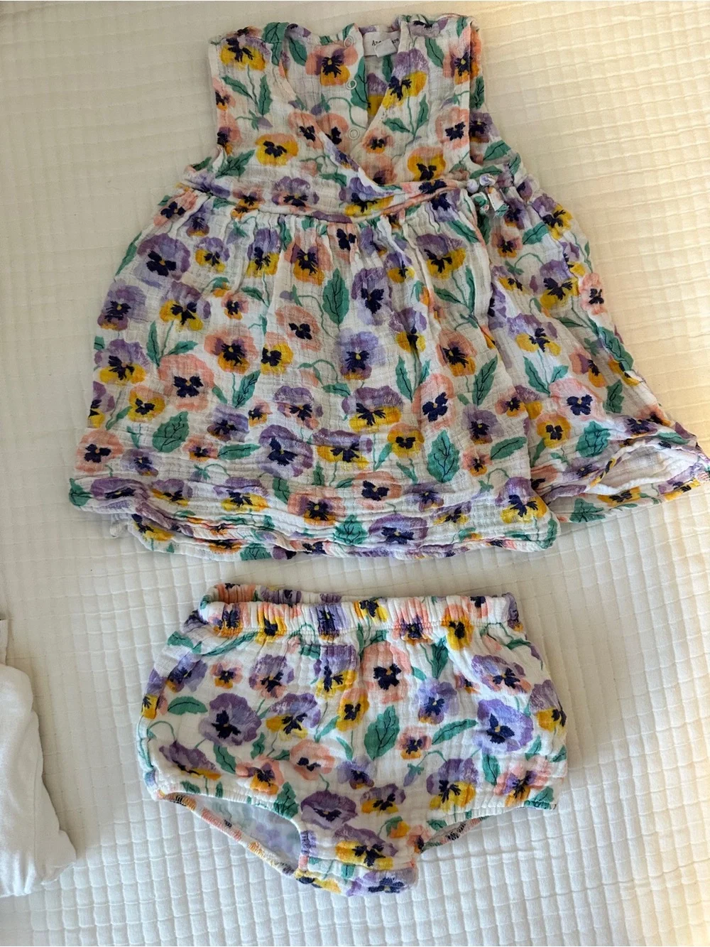 Angel Dear Floral Muslin Matching Set in White, Purple, Yellow, Green